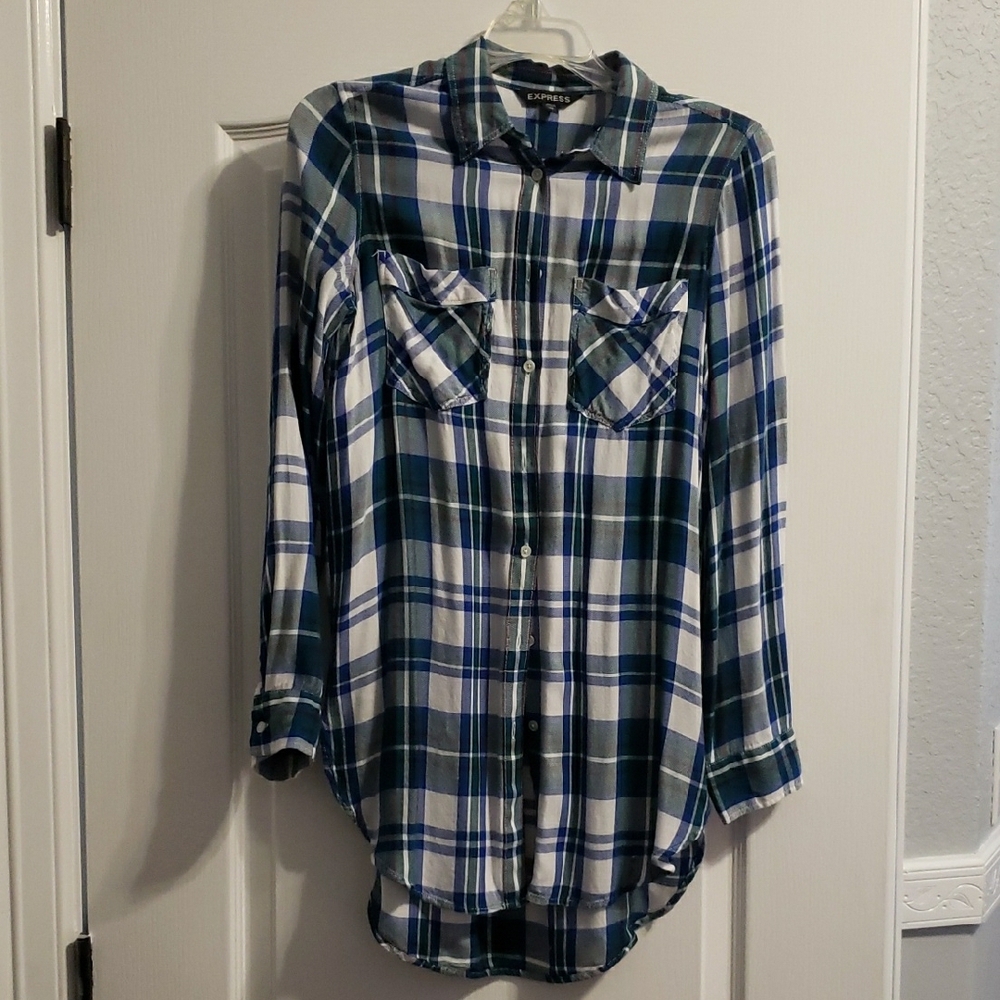 Express Women's Blue and Green Plaid Button-Up Shirt